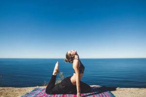 Mit Yoga Verspannungen lösen und Stress abbauen